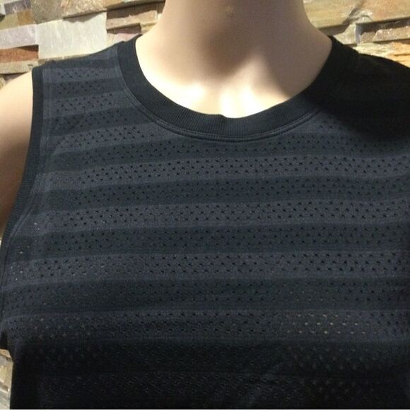 LULULEMON ATHLETICA Sport Top   - Picture 5 of 6
